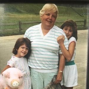 Meet your Posher, Janet